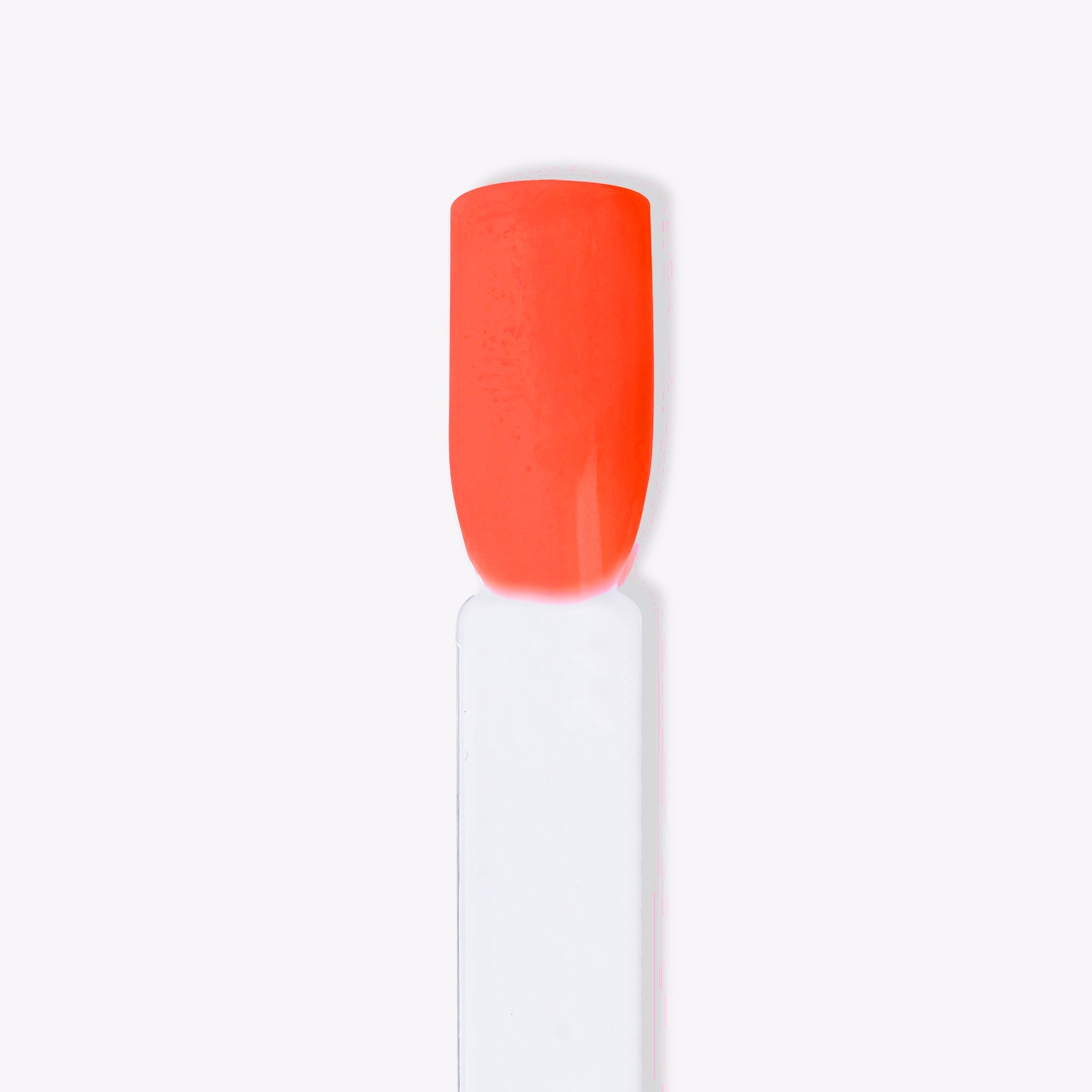 Närbild av Over It neon orange nagellack för naglar hemma och nageltrender 2024. Idealisk för hållbara naglar med nagelkit och gellack, perfekt för accentnaglar